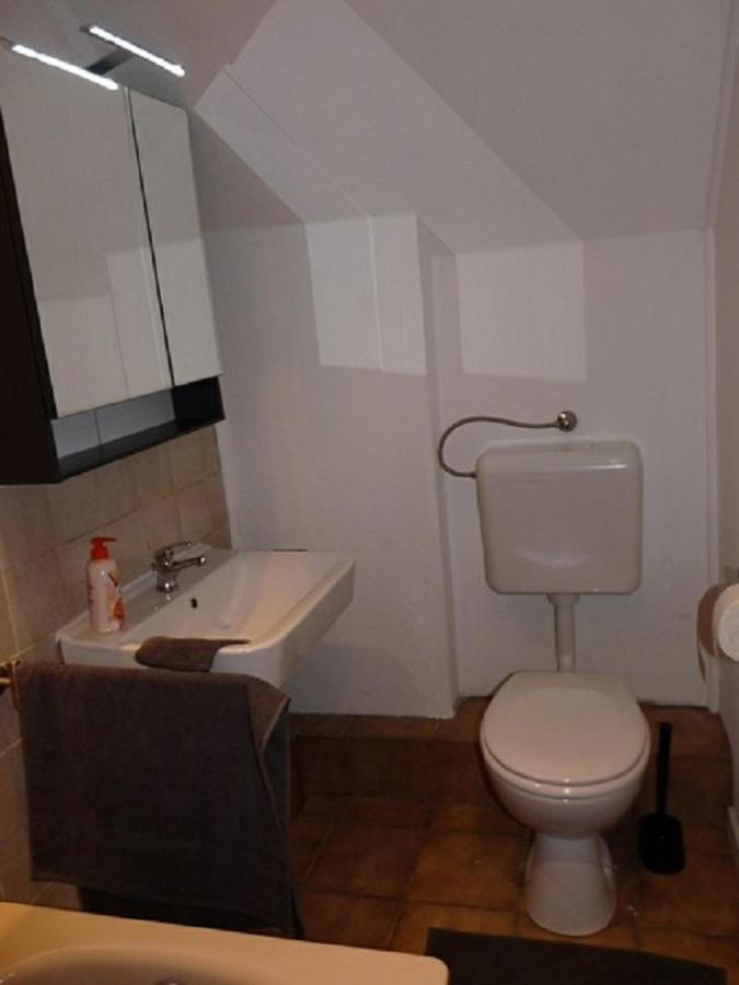 Ferienwohnung In Duesseldorf Hassel Esterno foto