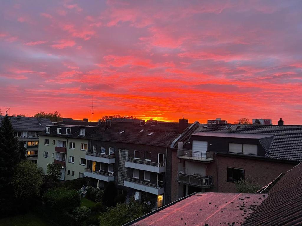 Ferienwohnung In Duesseldorf Hassel Esterno foto